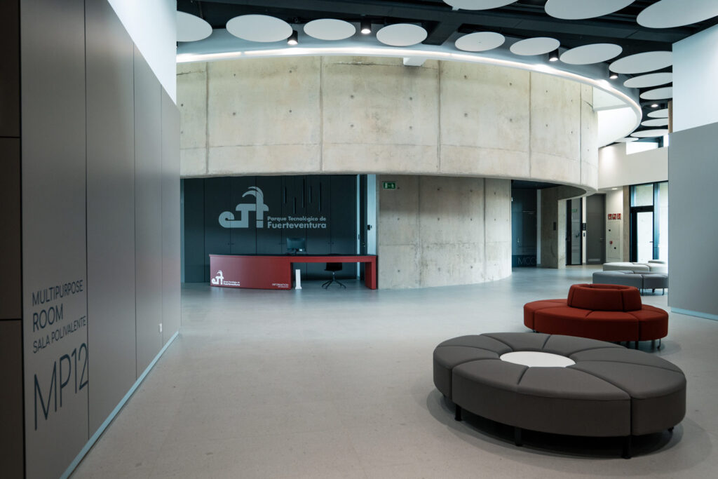 edificio polivalente 02